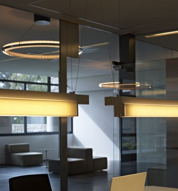 Fluor Pendant Lamp by Santa and Cole Lamps